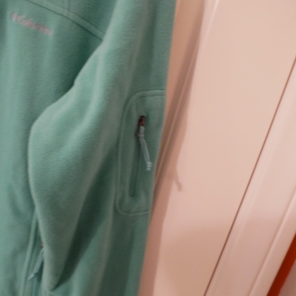 Columbia Womens Zip-Up Fleece~ - Picture 5 of 8